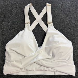 BuffBunny Sports Bra M